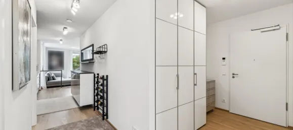 2 bedrooms Penthouse in Munich, Germany No. 289051 2