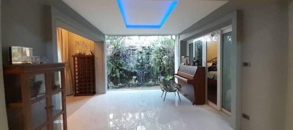 3 chambres Café / restaurant à Pattaya, Thailand No. 8688 14