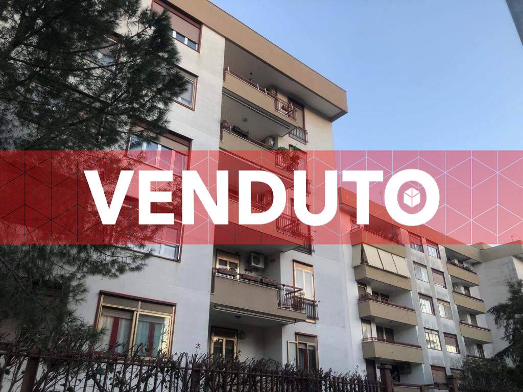Apartamento de 4 divisões em Triggiano, Italy N.º 23517
