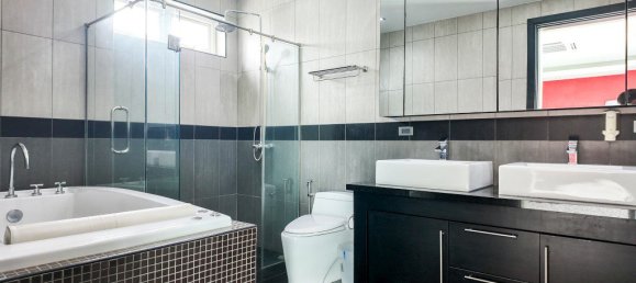 5 chambres house à vendre à Pattaya, Chonburi, Eastern Thailand, Thailand № 302 26