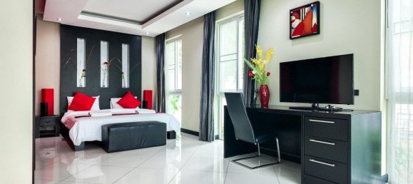 5 chambres house à vendre à Pattaya, Chonburi, Eastern Thailand, Thailand № 302 24