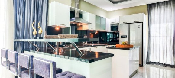5 chambres house à vendre à Pattaya, Chonburi, Eastern Thailand, Thailand № 302 18