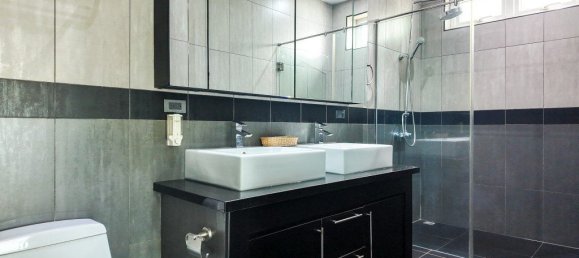 5 chambres house à vendre à Pattaya, Chonburi, Eastern Thailand, Thailand № 302 21