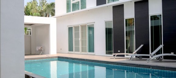 5 chambres house à vendre à Pattaya, Chonburi, Eastern Thailand, Thailand № 302 5