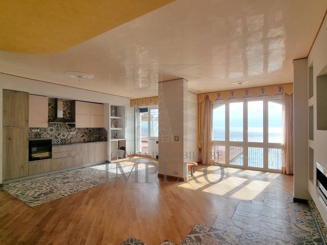 3 bedrooms Apartment in Sanremo, Italy No. 224073