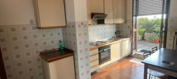 3 bedrooms Penthouse in Monza, Italy No. 288112 10