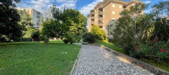 3 bedrooms Penthouse in Monza, Italy No. 288112 30