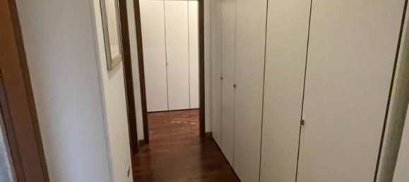 3 bedrooms Penthouse in Monza, Italy No. 288112 11