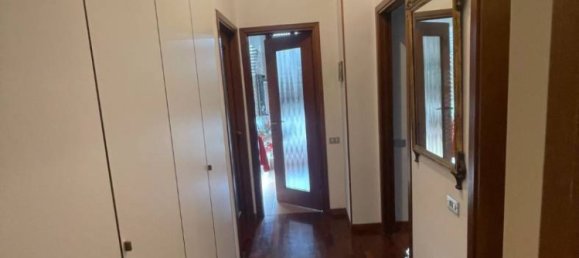 3 bedrooms Penthouse in Monza, Italy No. 288112 12