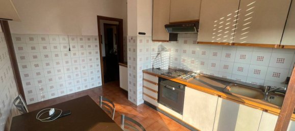 3 bedrooms Penthouse in Monza, Italy No. 288112 9