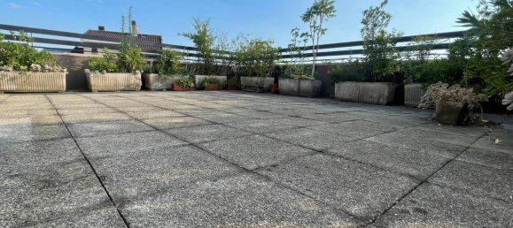 3 bedrooms Penthouse in Monza, Italy No. 288112 21