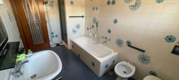 3 bedrooms Penthouse in Monza, Italy No. 288112 17