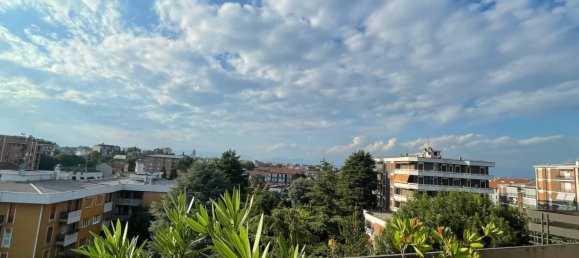 3 bedrooms Penthouse in Monza, Italy No. 288112 29