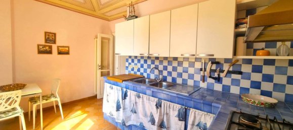 2 bedrooms Apartment in Finale Ligure, Italy No. 371584 5