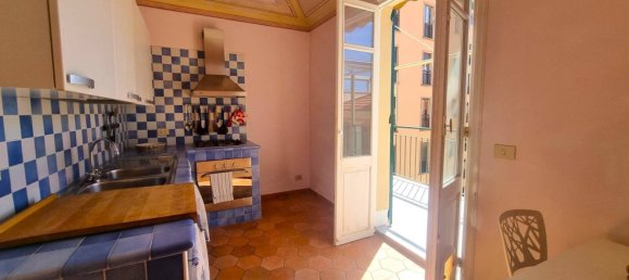 2 bedrooms Apartment in Finale Ligure, Italy No. 371584 9