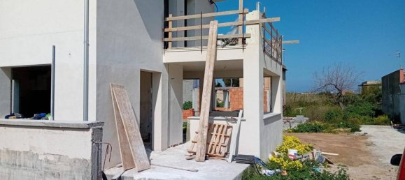 Вилла с 6 комнатами в Карини, Италия № 19111 14