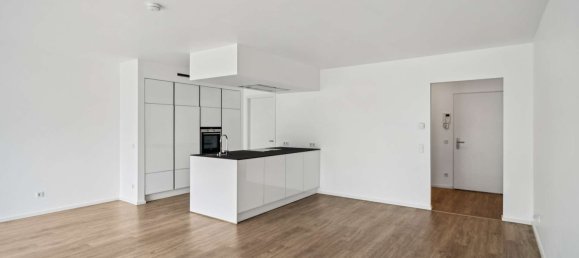 2 chambres Appartement à Frankfurt am Main, Germany No. 366470 3