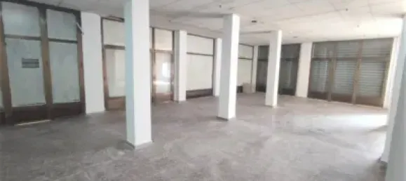 Коммерческая недвижимость 285м² в Мислата, Испания № 133735 6