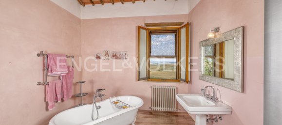 4 bedrooms House in Monteroni d'Arbia, Italy No. 264812 19