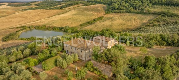 4 bedrooms House in Monteroni d'Arbia, Italy No. 264812 6