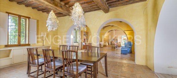 4 bedrooms House in Monteroni d'Arbia, Italy No. 264812 11