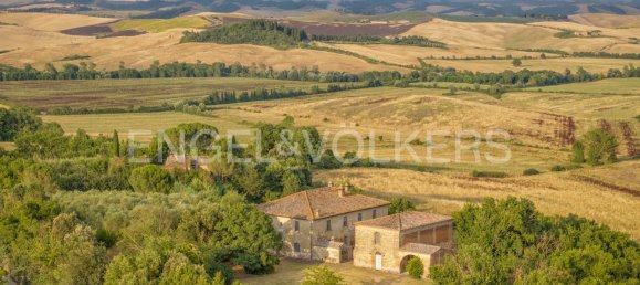 4 bedrooms House in Monteroni d'Arbia, Italy No. 264812 5