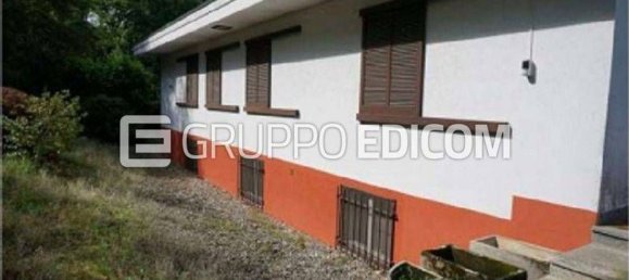 9 chambres Villa à Gozzano, Italy No. 331682 2