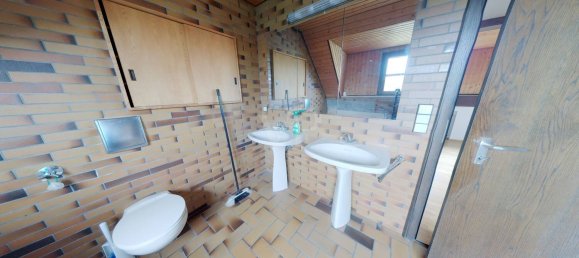 2 bedrooms House in Furth, Germany No. 149878 4