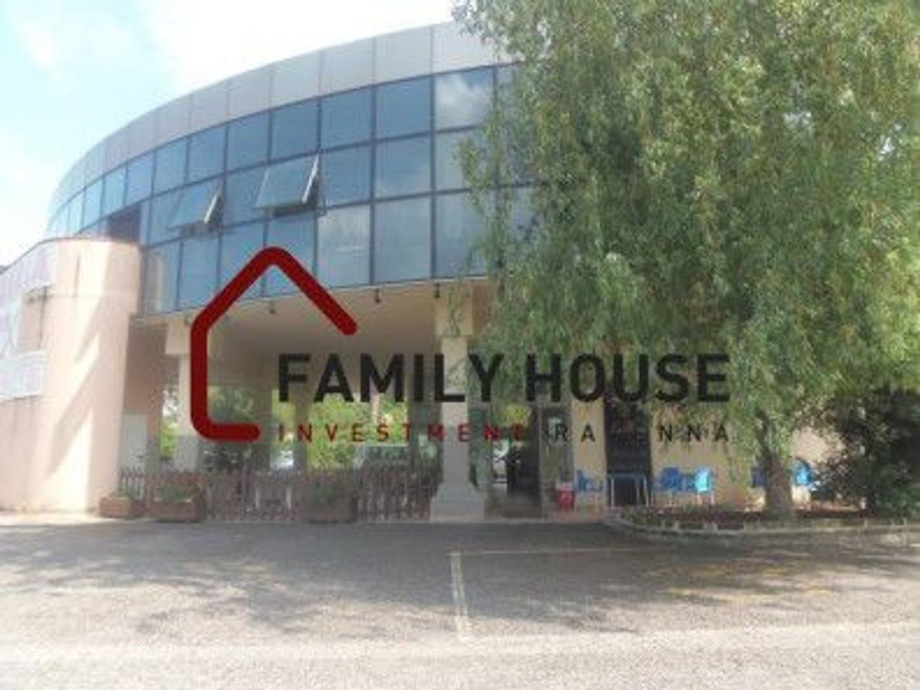 6888m² Commercial property in Sogliano al Rubicone, Italy No. 184500