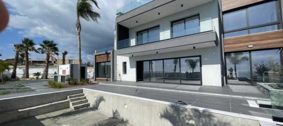 6 bedrooms Villa in Parekklisia, Cyprus No. 20728 2