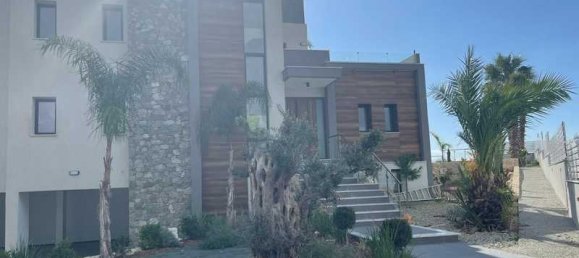 6 bedrooms Villa in Parekklisia, Cyprus No. 20728 11