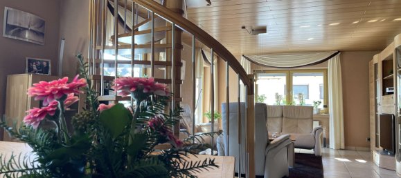 7 bedrooms House in Wiesbaden, Germany No. 10401 3