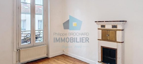 Квартира с 2 спальнями в Клиши, Франция № 173044 2