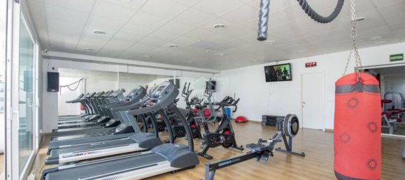 Apartamento de 3 dormitorios en Menorca, Spain No. 78237 20