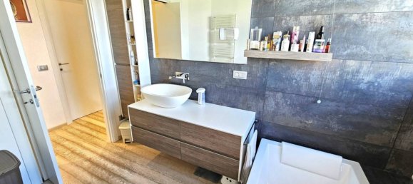 3 bedrooms Apartment in Legnano, Italy No. 338787 26