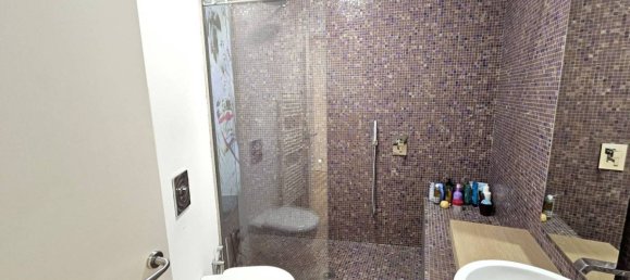 3 bedrooms Apartment in Legnano, Italy No. 338787 20