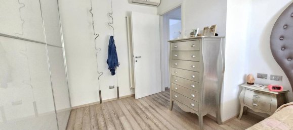 3 bedrooms Apartment in Legnano, Italy No. 338787 35