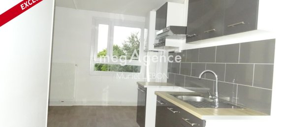 3 chambres Appartement à Fougères, France No. 327492 2