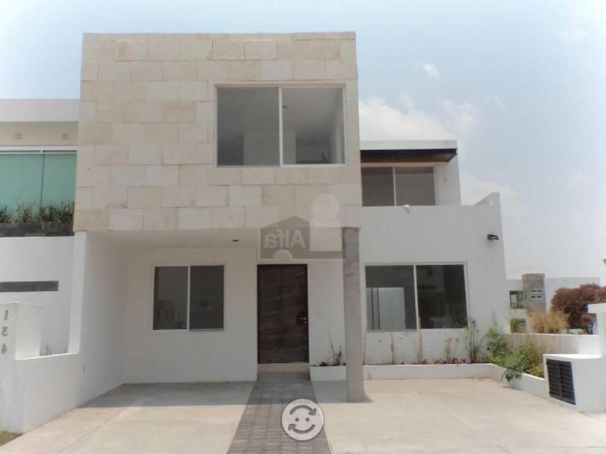 3 bedrooms House in Queretaro, Mexico No. 164047