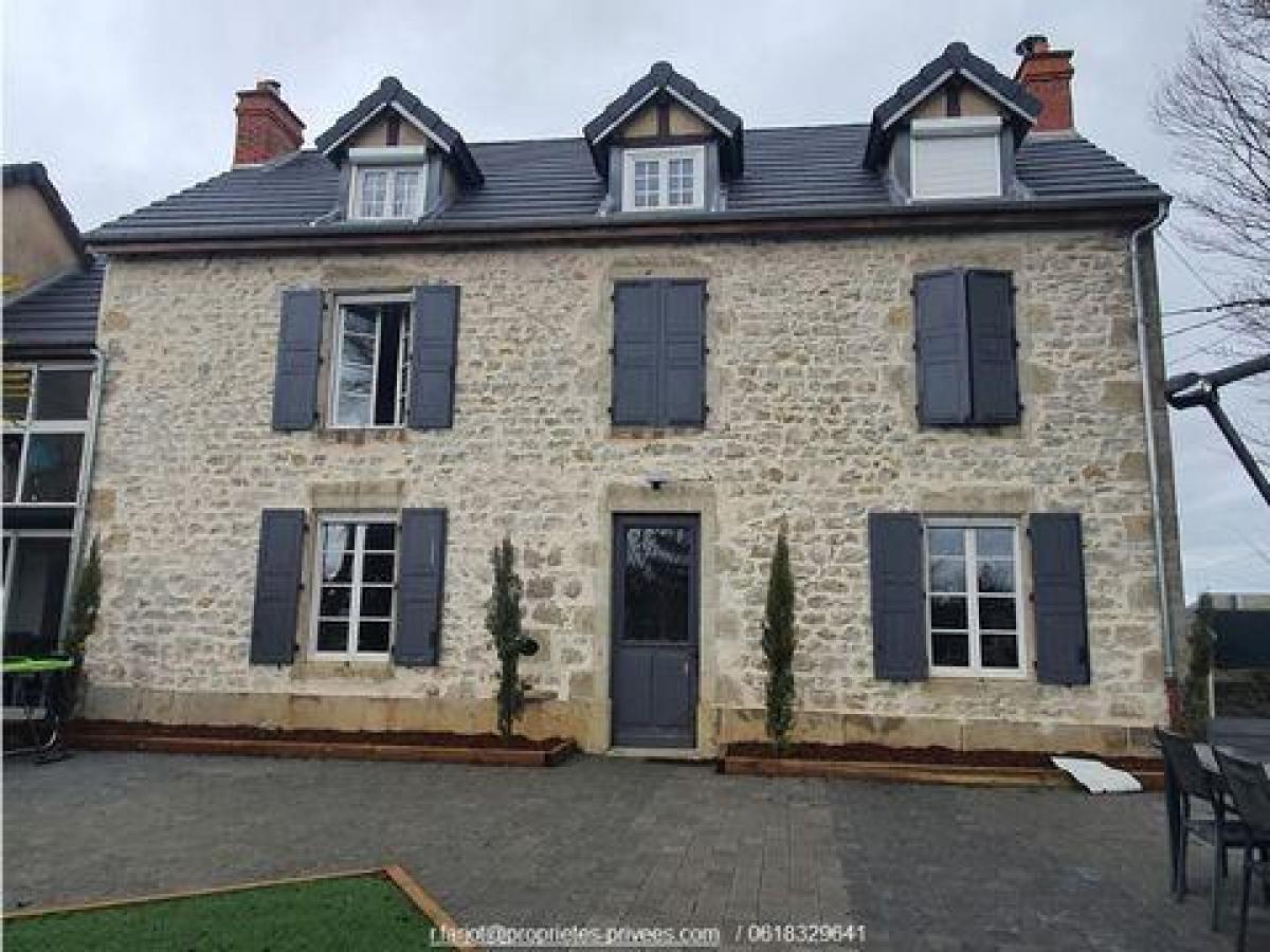 5 chambres Maison à Aigueperse, France No. 29636