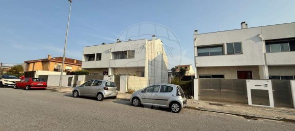 198m² Land in Matosinhos, Portugal No. 221543 2