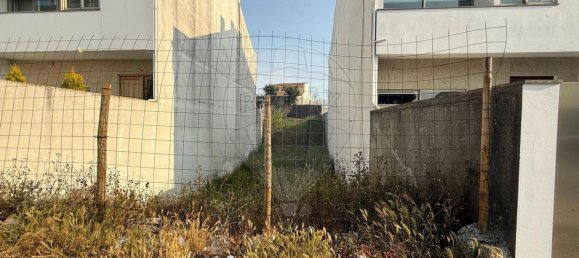 198m² Land in Matosinhos, Portugal No. 221543 3