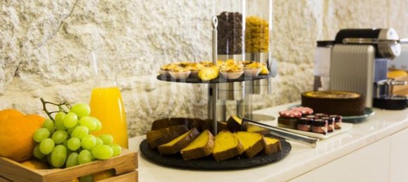 9 Schlafzimmer Gebäude in Porto, Portugal, Nr. 144375 14