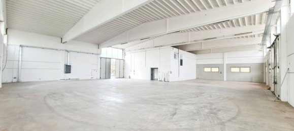 مستودع في Udine, Italy 1110متر مربع رقم 146735 6