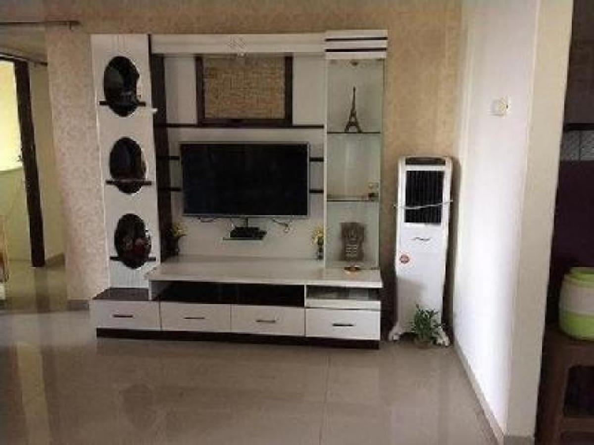 3 bedrooms House in Mumbai, India No. 61996