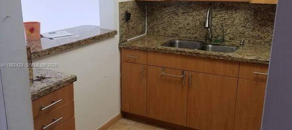 1 bedroom Commercial property for sale in Miami, Miami-Dade, Florida, USA № 615765 10