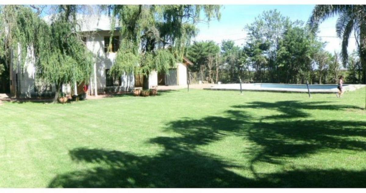 4 bedrooms House in Santa Fe, Argentina No. 21196