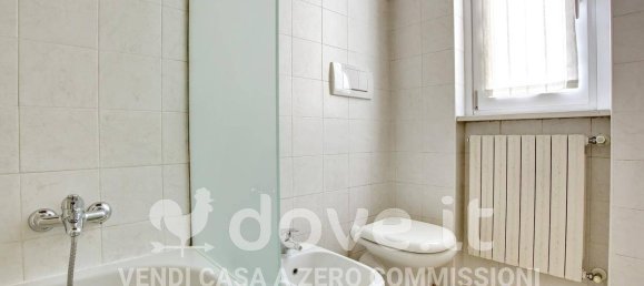 2 Schlafzimmer Wohnung in Varese, Italy, Nr. 378925 13