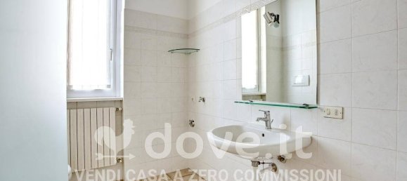 2 Schlafzimmer Wohnung in Varese, Italy, Nr. 378925 15