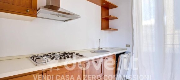 2 Schlafzimmer Wohnung in Varese, Italy, Nr. 378925 5